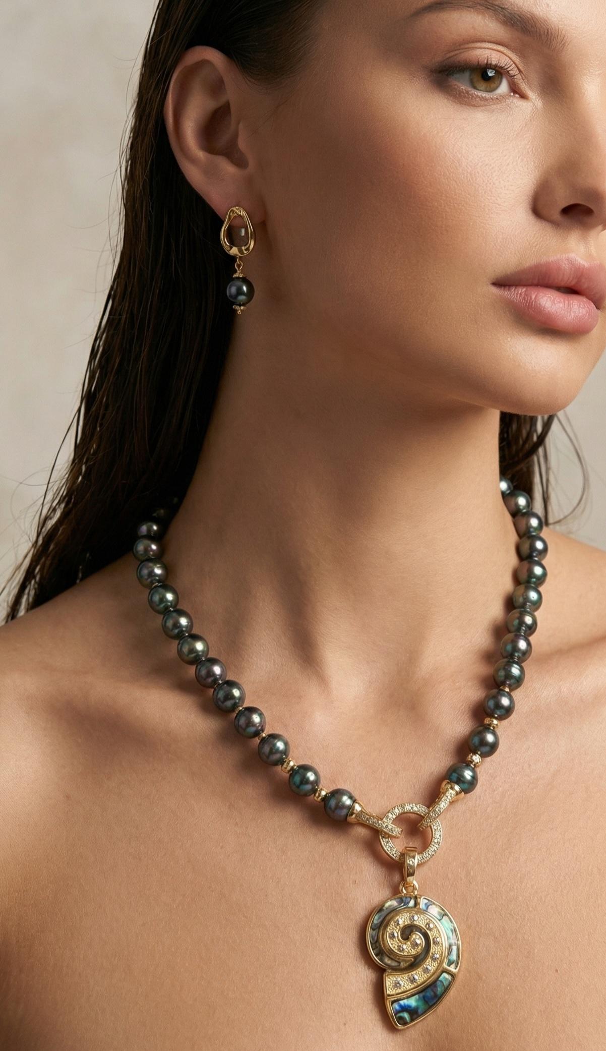 "Black pearl" halskjede